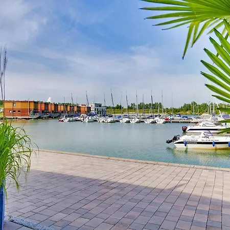 Holiday Flat Im Lagovida Am Stormthaler See - Dls01100e-p * 大珀斯纳